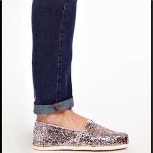Glitter Tom’s Shoes Size 9.5W Excellent!